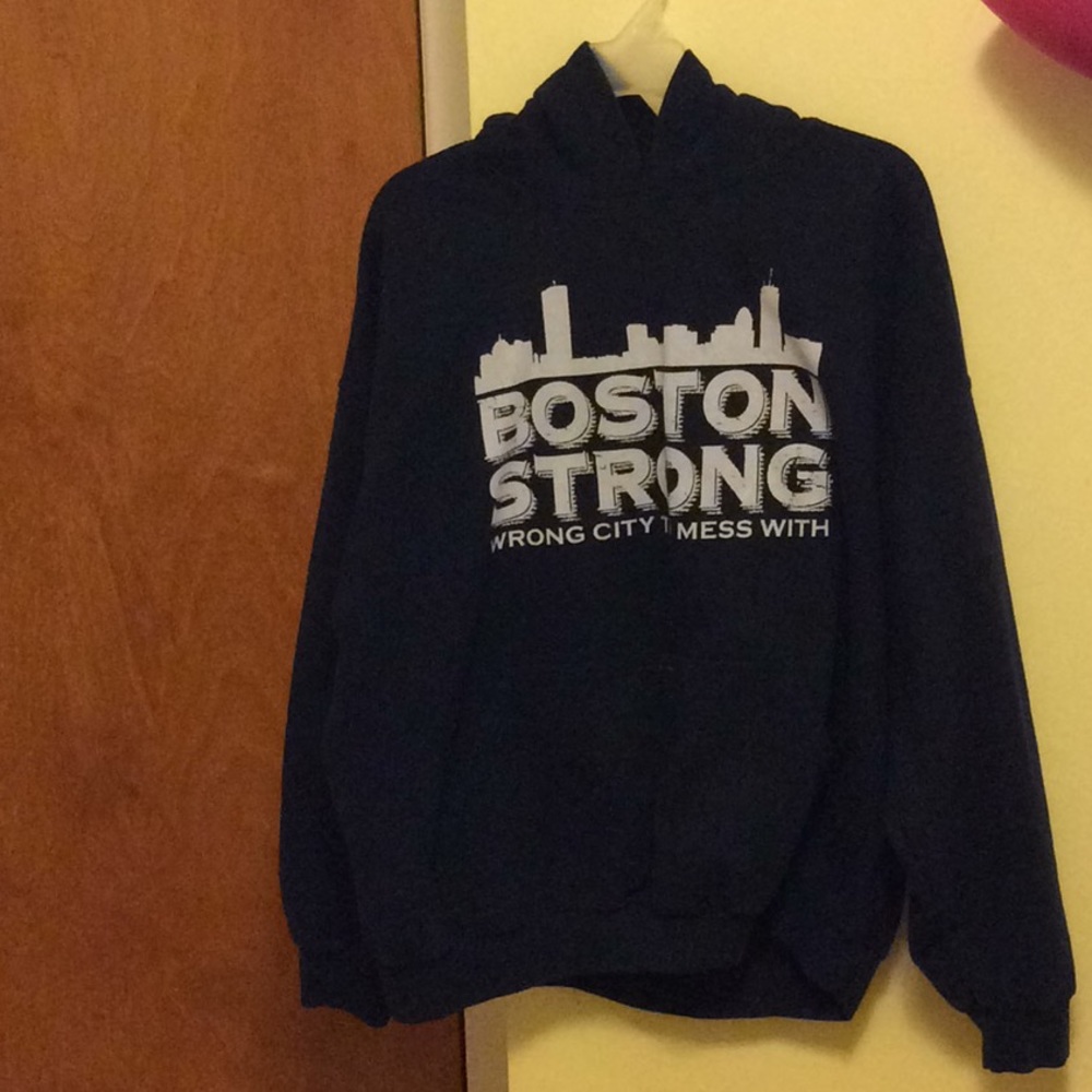Hooded sweater